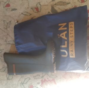 Ulan Boots